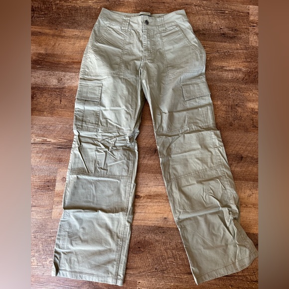 𝐖𝐨𝐦𝐞𝐧’𝐬 𝐇𝐨𝐥𝐥𝐢𝐬𝐭𝐞𝐫 𝐡𝐢𝐠𝐡-𝐫𝐢𝐬𝐞 𝐛𝐚𝐠𝐠𝐲 𝐩𝐚𝐧𝐭𝐬 - Picture 3 of 7